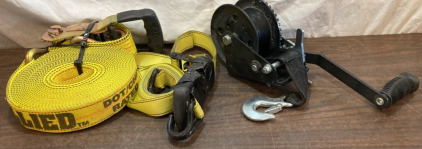 Seasense Hand Winch & Straps