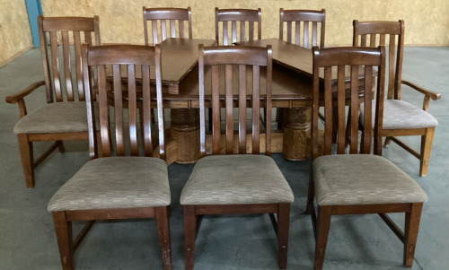 Dining Table W/2 Leafs & 8 Chairs