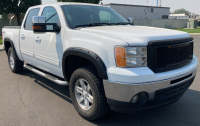 2011 GMC SIERRA - 4X4! - 8