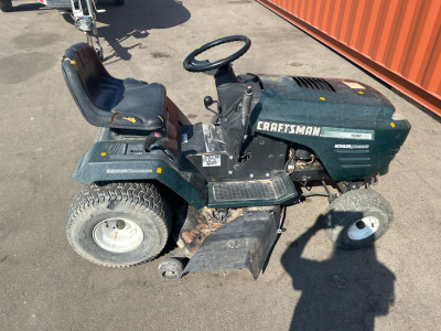 Craftsman Riding Lawnmower