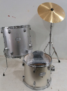 (2) Rockwood Drums (1) Cymbal (1) Callaway Golf Club Sleeve