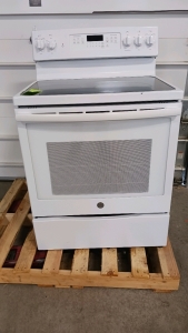 General Electric Range Glass Top White