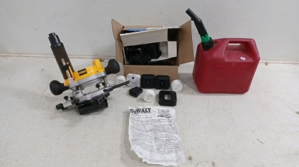 (1) DeWalt Parallel Fence w/ Fine Fence Adjuster & Vacuum Adaptor (1) Blink Camera (1) Blink Wall Mounting Solutions Accessories Kit (1) Gas Can - 1 Gallon