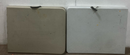 (2) 6&rdquo; Folding Tables