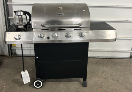 (1) Char-Broil Classic (1) Chefman kettle