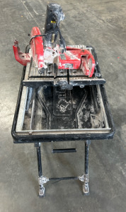 Table Saw With Set Up