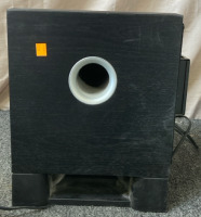 YAMAHA Subwoofer YST-SW215. BB4 - 3