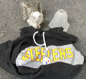 WOMENS STEELERS SWEATER SIZE 3 XL, OUTDOOR LIGHT FIXTURE.