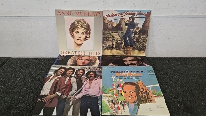 (1) Set of 27 Records Ranging From The Oak Ridge Boys to Anne Murray to Freddy Fender