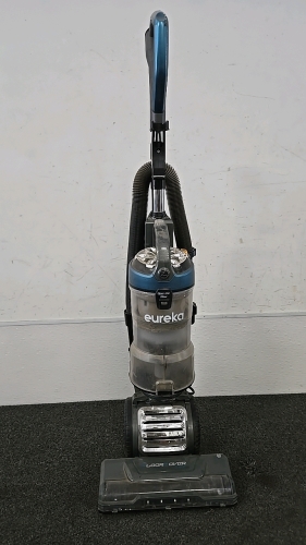 (1) Eureka Floor Rover Vacuum