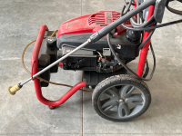 Husky 2600 PSI 2.4 GPM Pressure Washer - 3