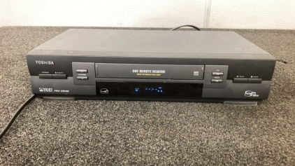 Toshiba VHS W608 VCR Plus