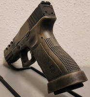 Glock 22 .40S&W Semi Automatic Pistol-- EYU657US - 3