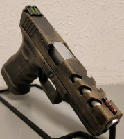 Glock 22 .40S&W Semi Automatic Pistol-- EYU657US - 6