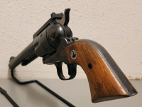 Ruger Blackhawk .44 Mag Revolver, Early 3 Screw Flat Top Model-- 13853 - 3