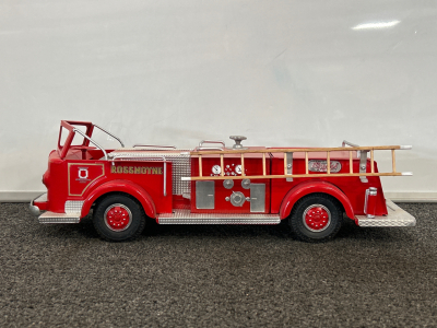 18" Collectable Die Cast Firetruck