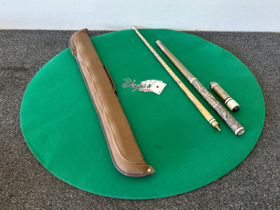 Poker Mat (35" Diameter) and Pool Cue With Case