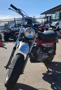 1974 SUZUKI MOTORBIKE - BIG WHEEL - RUNS!