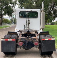 2006 PETERBILT PB335 - 5,300 MILES! - 8.3 CUMMINS DIESEL - LOCAL FLEET! - 5