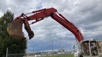 LINK BELT 210LX EXCAVATOR - RETIREMENT SALE - 3240 HRS - RUNS WELL - 32