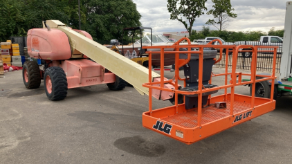 2000 JLG 6000 SNORKEL LIFT