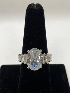 Size 8 Oval Cut Sapphire Ring