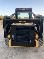 New Holland LX865 Skid Steer Loader - Solid Tires - 8