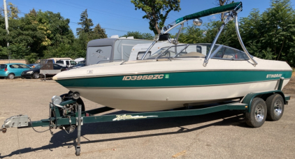 2000 STINGRAY LX BOAT AND TRAILER