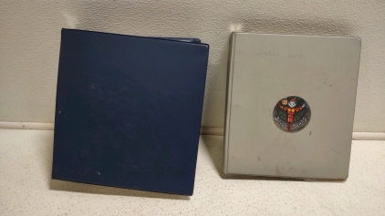 (1) Binder of Pinnacle, Tripple, Play, Ultra, Stadium & Club 1992 Baseball Player Cards & (1) Binder of Baseball Player Cards