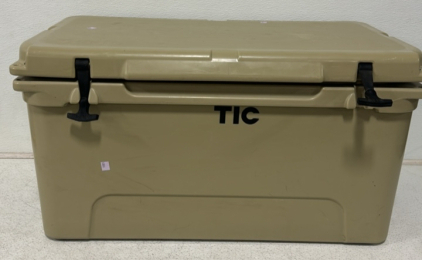 (1) RTIC Cooler