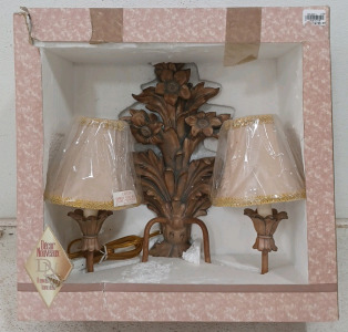 (1) Lighting Fixture - Decor Nouveaux