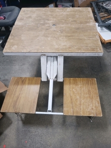 Folding Picnic Table, Animal Trap