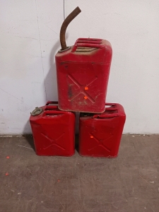 3 Metal Gas Cans