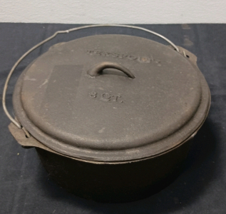 Castiron Pan With Lid
