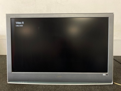 Sony 40&rdquo; LCD TV