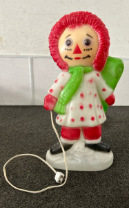 Vintage Raggedy Ann Decor 1977