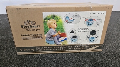 (1) Blue Snail Foldable Portable Potty