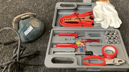 BLACK & DECKER MOUSE SANDER / POLISHER, ROADSIDE TOOLKIT.