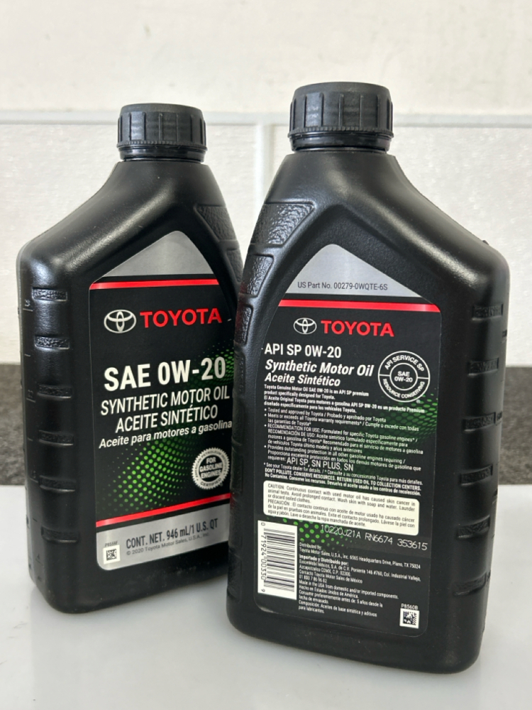 (6) New Bottles of Toyota SAE 0W-20 Synthetic Motor Oil