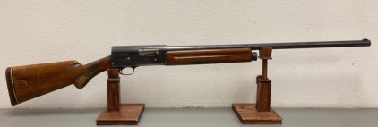 Browning 12ga Semi Auto Shotgun -- 43820