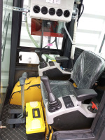New 2024 AGT Enclosed Cab Mini Front Loader Model: QK18RXS-C - 9