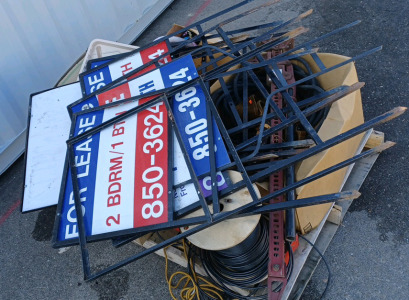(1) HiLift Farmers Jack - Deluxe Model HL-485 (1) Tool Belt (1) Spool of Solid Wire (10) Yard Stake Signs - Metal and More!!