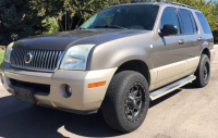 2004 MERCURY MOUNTAINEER - AWD - 3RD ROW SEATING!! - 2