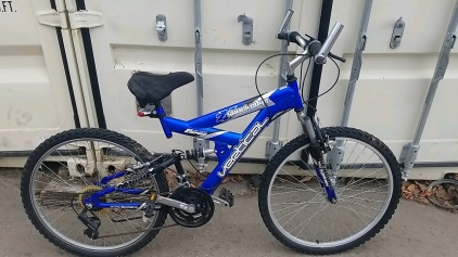 26" Vertical Shock Edge Blue Bike