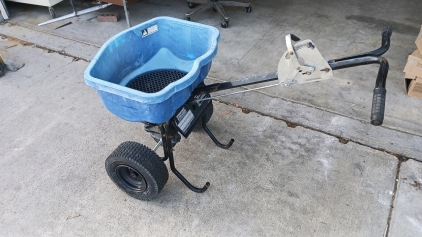 Chapin Spreader