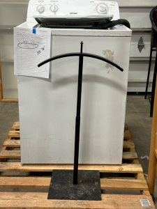 HotPoint Washing Machine & Metal Mannequin Stand