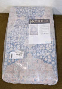 (1) MONOLIA, Carpet Runner