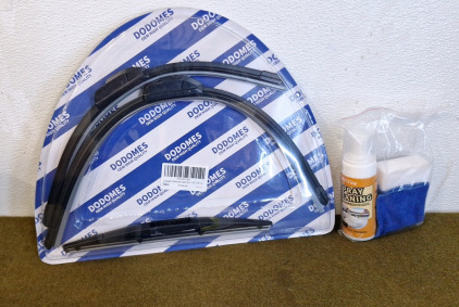 (1) 3-Wiper Blade Set For 2005-2012 Nissan Pathfinder & (1) Car Interior Cleaning Kit
