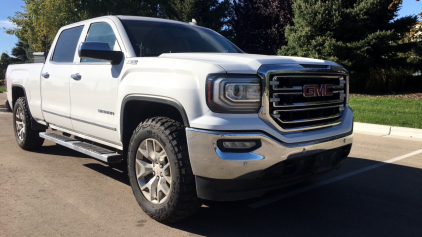 2018 GMC SIERRA 1500 - 4x4 - Z71