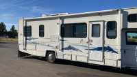 1993 JAYCO RV - COMPACT AND ON A FORD CHASSIS - 53K MILES! - 50
